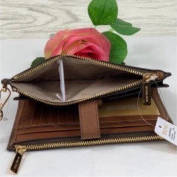 Michael Kors DoubleZip Wallet Wristlet - Picture 5 of 7